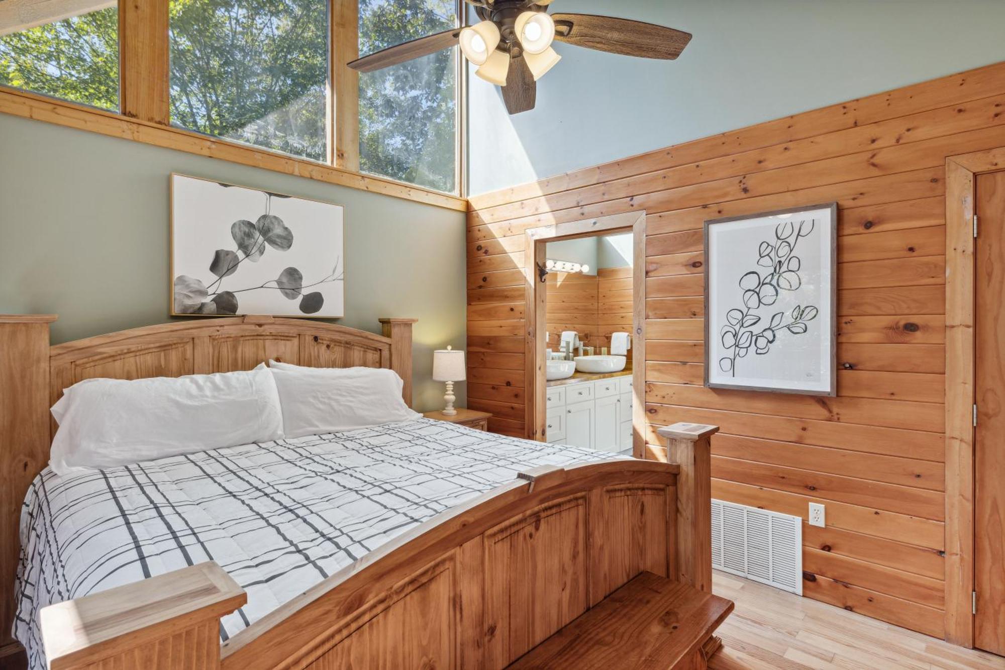 1 Min To The Parkway Spacious Cabin W 3 Suites And Extra Bedroom! Pigeon Forge Extérieur photo